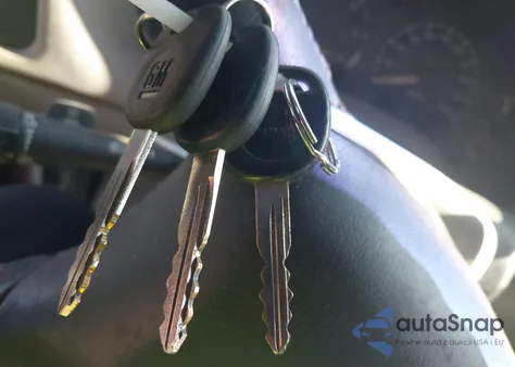 2003 Chevrolet S-10 Ls z USA, uszkodzony, nr VIN 1GCCS19X238234532